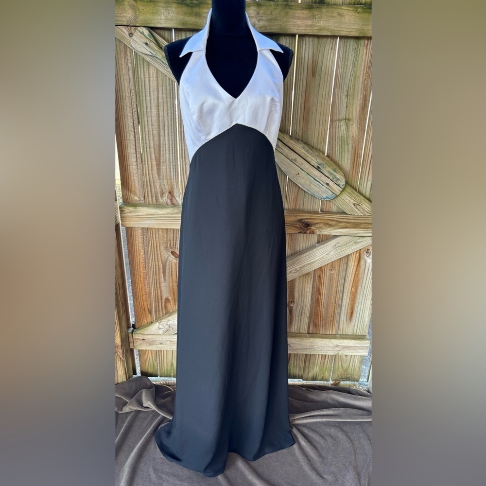 NWT Alfred Angelo Black & White Sleeveless Backless Floor Length Dress Size 10